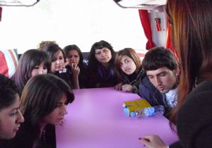 Türkçecilere örnek olsun...